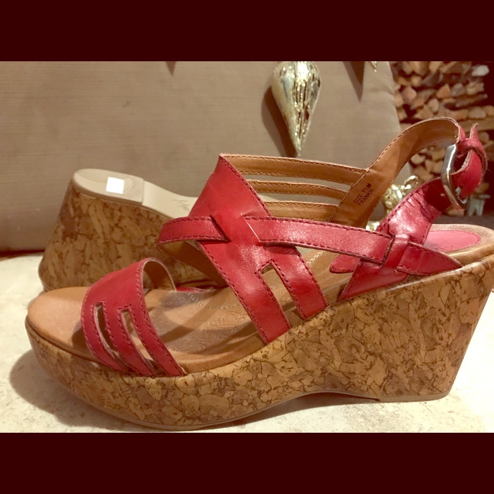 Brand New Kravings Red Leather Wedged Sandals 7.5